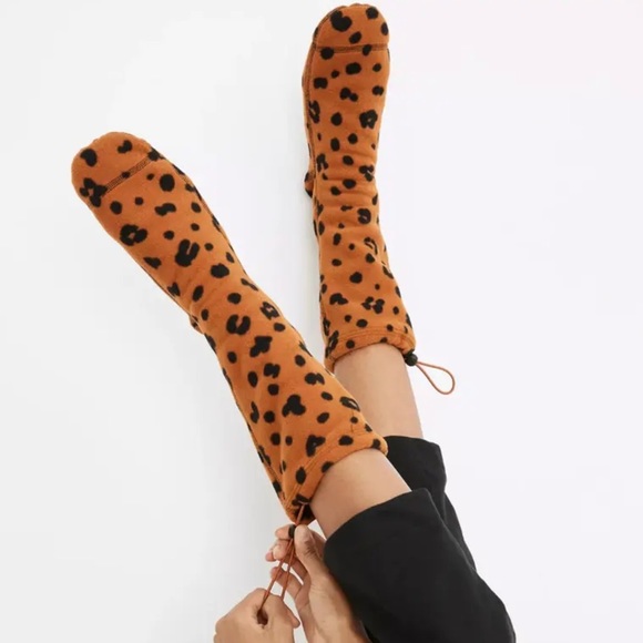 Madewell Soft Leopard Slipper Socks - Picture 5 of 5